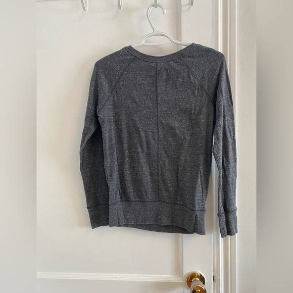 NIKE size x small - Picture 3 of 3